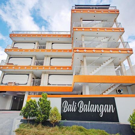 Oyo 2463 Bali Balangan Hotel Jimbaran Kültér fotó